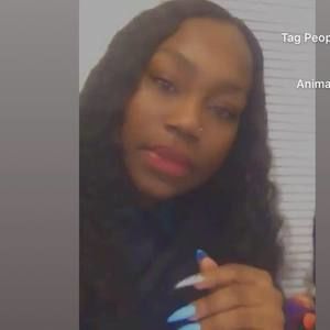 Meet your Posher, Molly